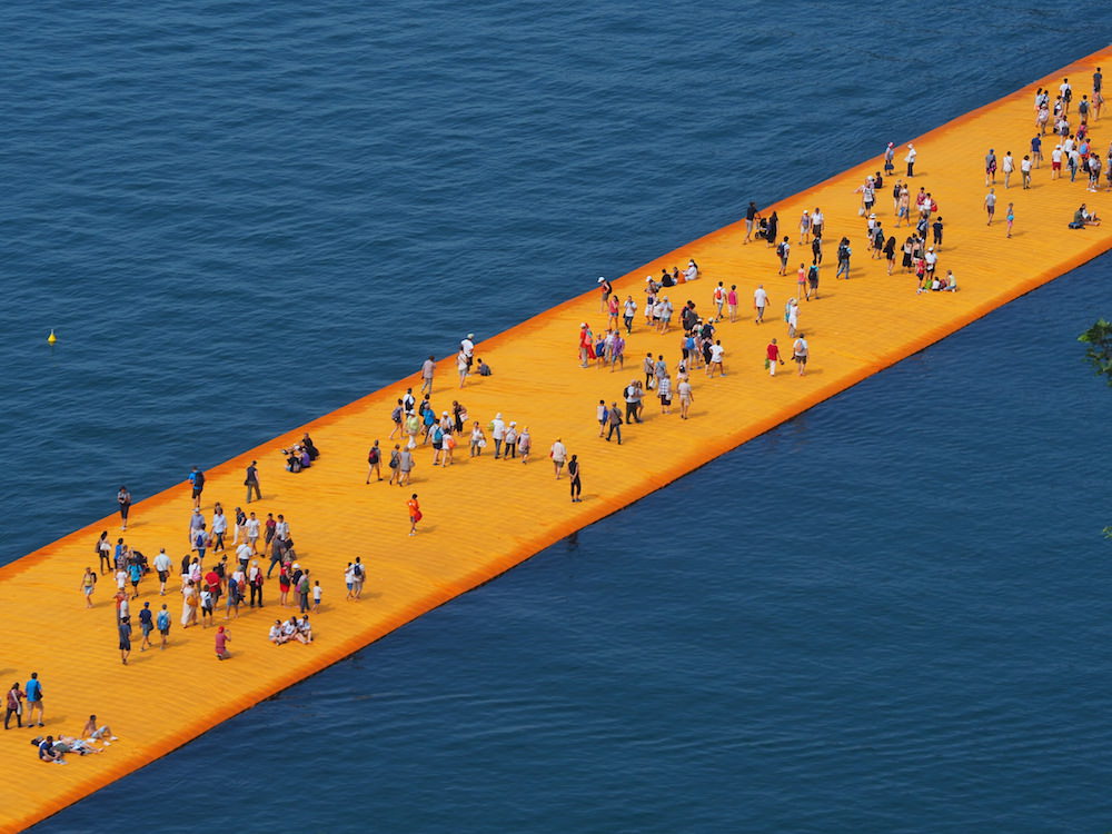 „Floating Piers“ von Christo und Jeanne-Claude, Italien, Iseo-See, Foto: Fritzi/Andi